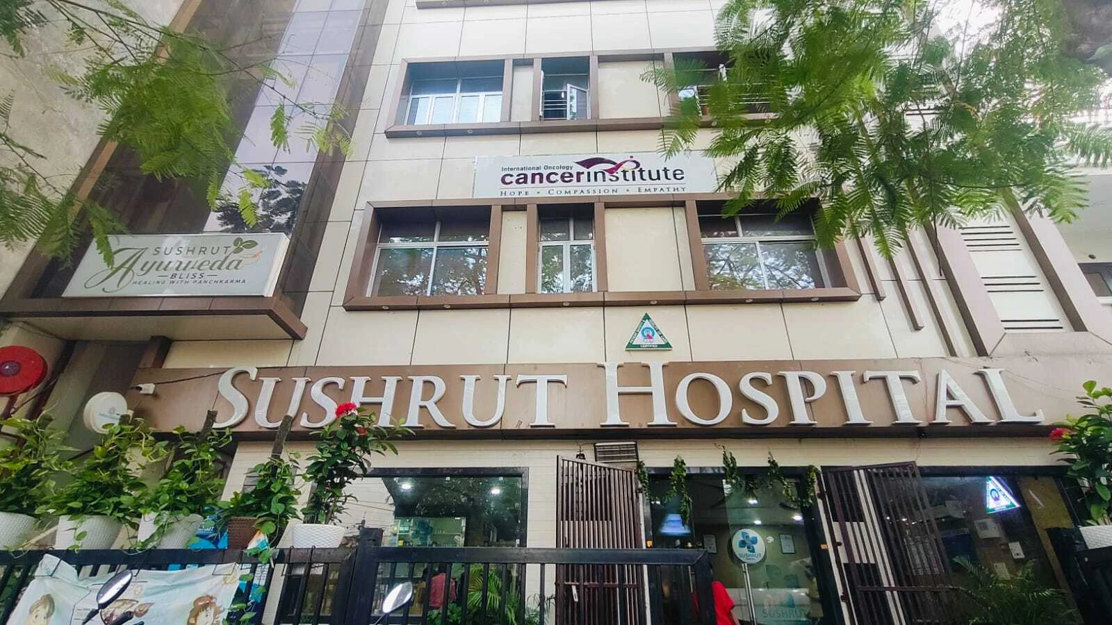Read more about the article Best ENT Hospital in Kanpur | Ear, Nose & Throat Specialists